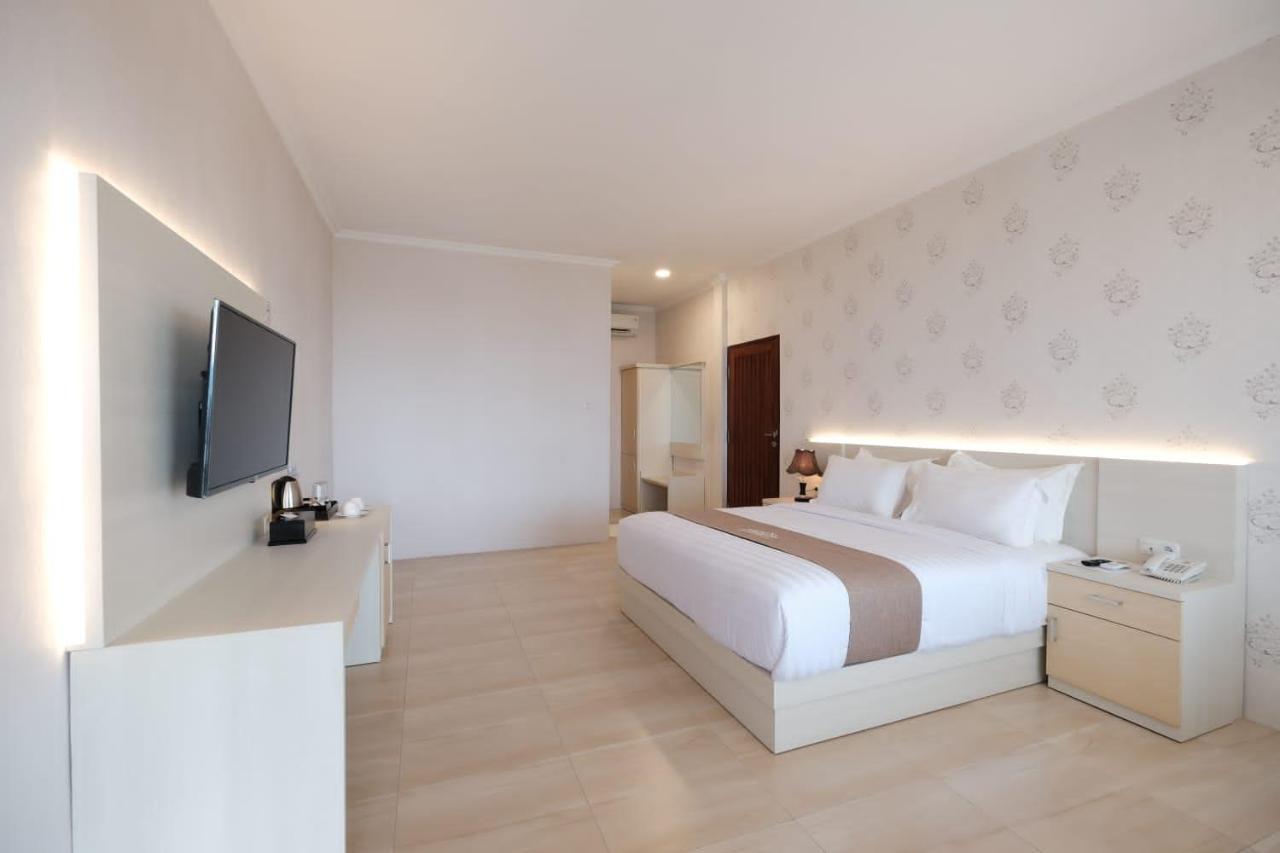Bukit Indah Doda Hotel & Resorts Παλού Εξωτερικό φωτογραφία