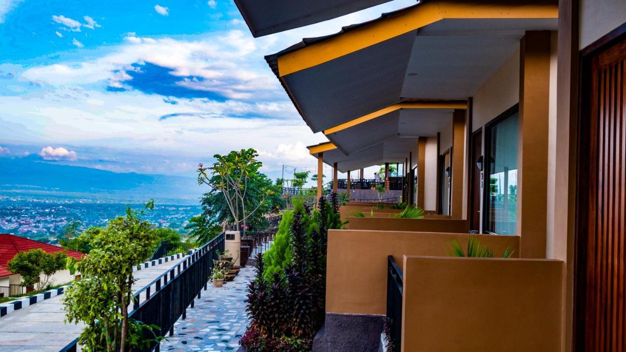 Bukit Indah Doda Hotel & Resorts Παλού Εξωτερικό φωτογραφία
